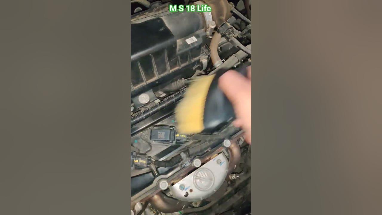 Quick cleaning / Car engine dusting 🧹 / car tips shorts YouTube