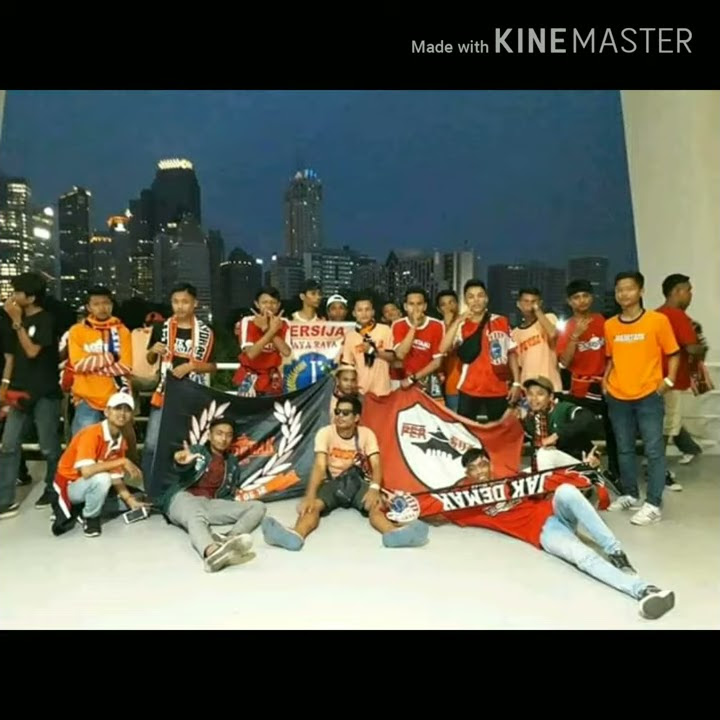 BODOH AMAT GUE PERSIJA (story wa 30 detik)