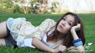 Tip ถ่ายรูป20 โพสท่านอนบนหญ้า