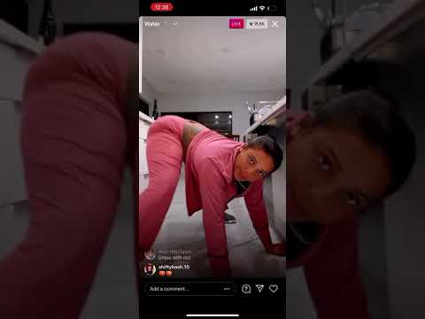 KKVSH Twerking On IG Live - ToMuchBOOTY