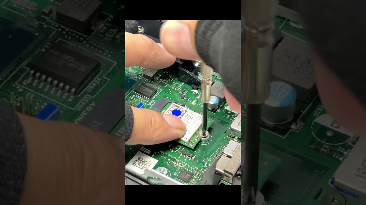 DELL OptiPlex 3070 MicroにWi-Fiアンテナと、WLANカード（無線LAN