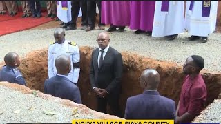 WATCHOUT KDF BOSS OGOLLA'S SON JOEL INSIDE HIS FATHER GRAVE TO SUPPORT KDF IN BURIAL image