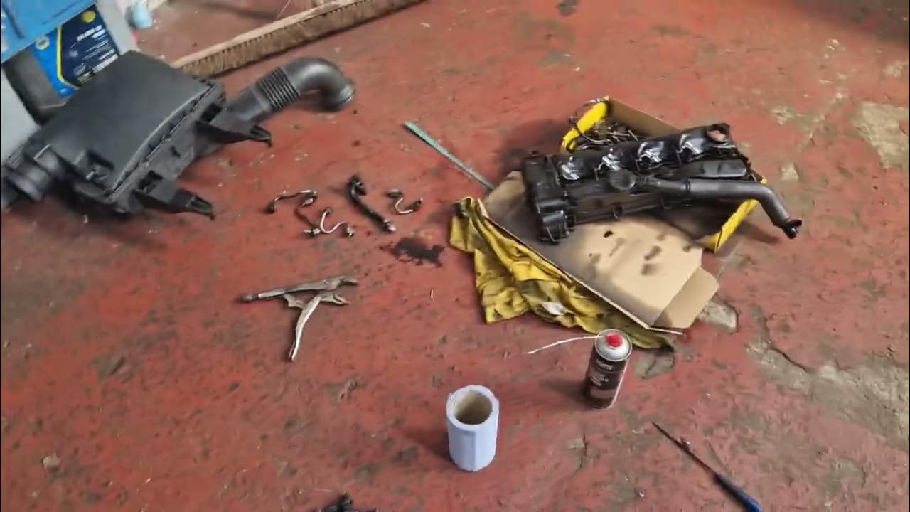 mercedes SPRINTER INJECTOR AND ROCKER COVER GASKET REPLACEMENT PT3