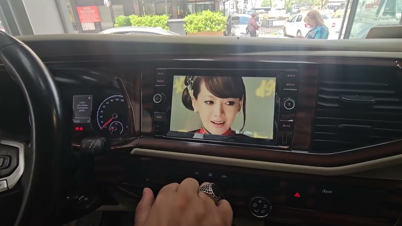 2021 Model Transporter Kablosuz Carplayli Android Multimedya