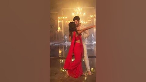 Siwet and Anicka’s dance 🕺🏻💃🏻 Watch Baarish Hoti Hai now ❤️ #shorts #siwettomar #shyrinnanicka