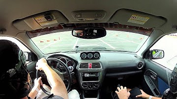 Speedhut SST-MAX - Shift-Light demo in a 2004 STI Autocross