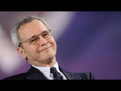 Enrico Mentana interrompe
