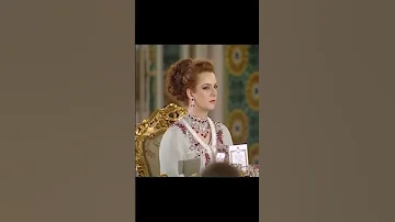 سمو الأميرة لالة سلمى بمأدبة عشاء على شرف رئيس فرنسا سنة 2013 
