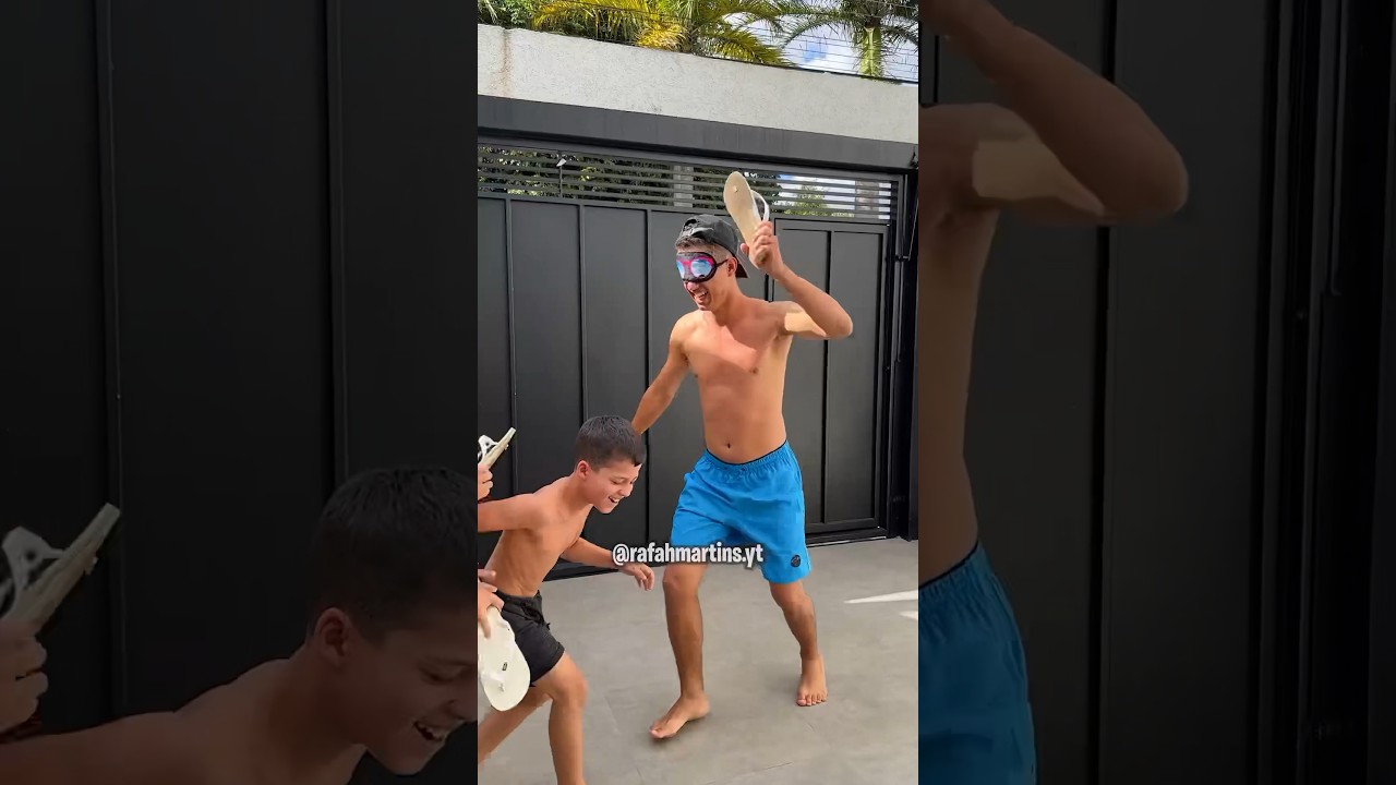 TROLEI MEU PAI BATENDO NELE! *I trolled my father by hitting him*