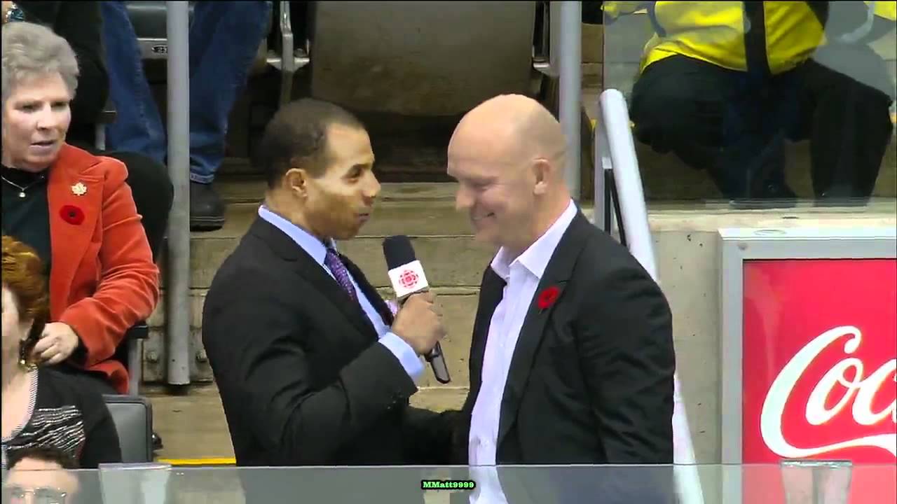 Throwback Thursday: Toronto Maple Leafs Tie Domi and Mats Sundin have fun  during practise at Air Canada Centre, M…