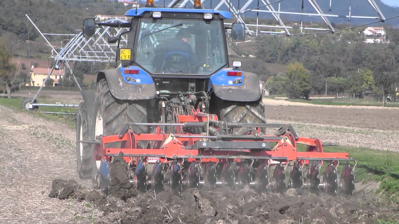 New Holland TM190 + dissodatore Scorpione