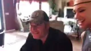 Blake Shelton's Mom and Gwen Stefani Sing ''Happy Birthday'' to Him