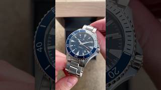Hamilton's Khaki Navy Scuba — Dive Watch Powerhouse - YouTube
