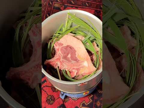 طبخه لحم حاشي مع سعف النخل الامريكي