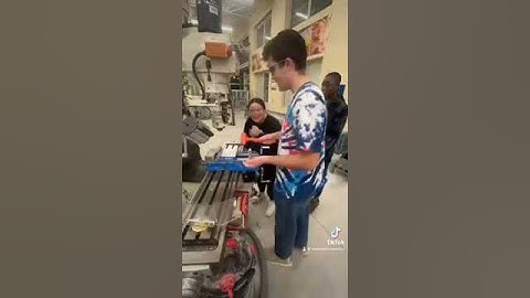 speedy button making