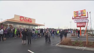 New Dick's Drive-In brings Kent crowds in droves - KING 5 Evening