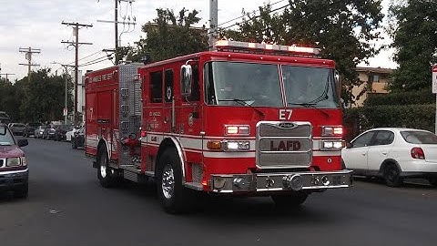 LAFD Engine 7 Responding and Arriving