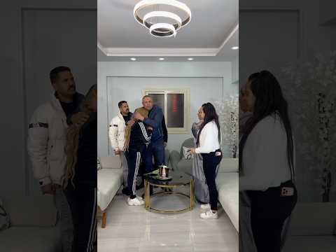 عرفت ان ابوها عايش بعد فراق20سنهpart 3