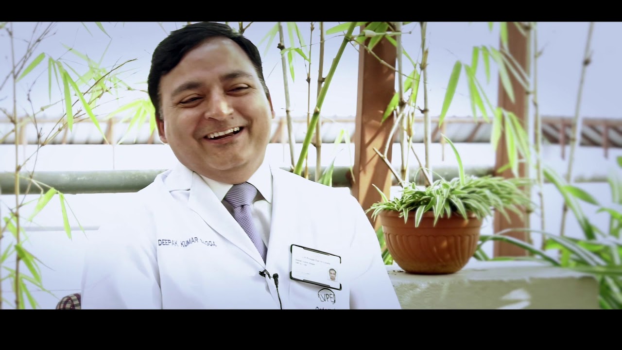 Optometrist Deepak K Bagga in a tête-à-tête with Aishwarya 