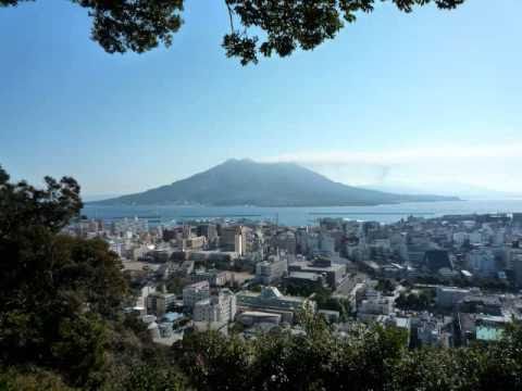 太陽がほほえむ街上田孝