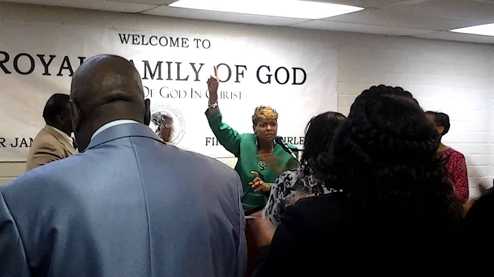District #7 First Lady Rita Edwards