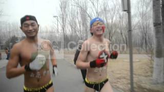 CHINA: 'NAKED' RUN TO GO GREEN (GREAT VIDEO!)
