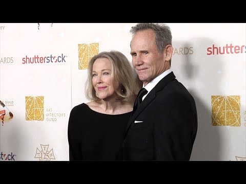 Vidéo: Catherine O'Hara Net Worth : Wiki, Marié, Famille, Mariage, Salaire, Frères et sœurs