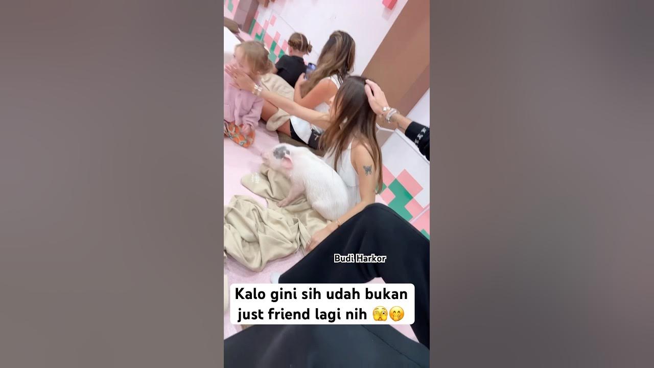 MOMENT JUSTIN HUBNER NGELUS KEPALA NYA JENNIFER COPPEN π MOMENT JUSTIN HUBNER NGELUS KEPALA NYA JENNIFER COPPEN π