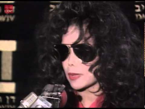 Michael Jackson's sister, Latoya speaking about Jackson scandal