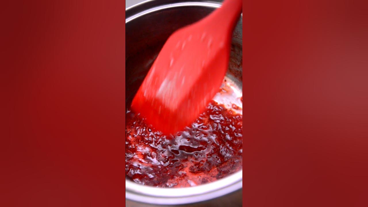 KOREAN FRESH STRAWBERRY MILK SUPPER SIMPLE!