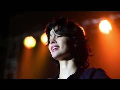 Song in Ukrainian - Love yourself by Anna Brodskaya-Kravchenko.