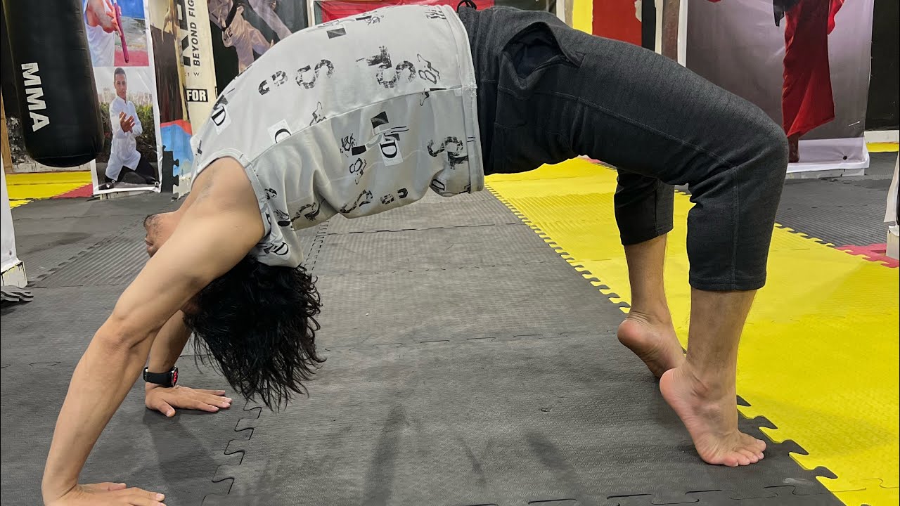 تعليم القبة لكل الأعمار الحركة بتخلي عندك قوة ومرونة وصلابة في جسمك وبتساعدك لإتقان حركات The Bridge