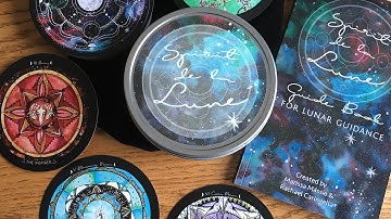 Spirit de la Luna Oracle -  Unboxing and First Impressions