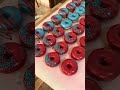 Estou na fyy Deixa um ❤️ aqui nos comentários 😍✨ #fy #donuts #viral #minidonuts #cakedonuts