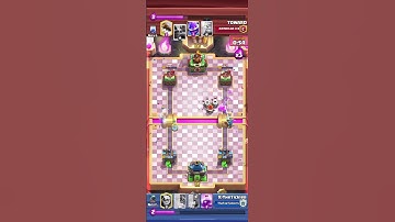 INSANE DOUBLE LIGHTNING BLOCK 🙀🙀 #clashroyaleevolution #clash #foryou