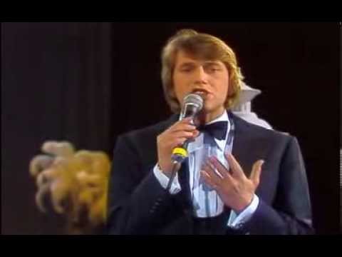 Roland Kaiser - Santa Maria 1982 - YouTube