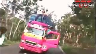 Kumpulan vidio truk oleng versi ||Dj Hujan angin ribut