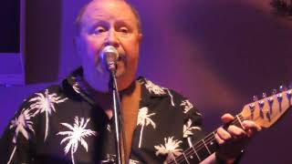 The Halestones Rockin The Kettering Athletic Club.02.