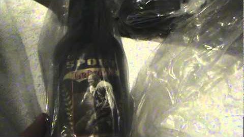 Box # 47 - NYGiantsMuseum.com -- Office -- Bar -- Glass Bottles