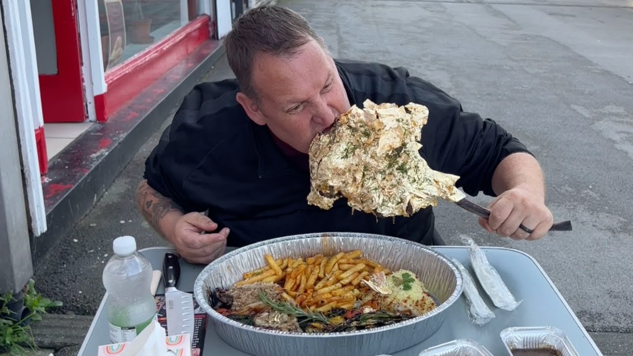 This TAKEAWAY Sells HUGE Gold TOMAHAWKS