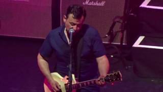 Manic Street Preachers - Nat West-Barclays-Midlands-Lloyds