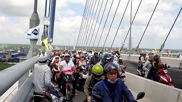 Lần đầu đến cầu Vàm Cống ngày khánh thành...