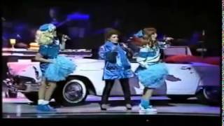 Video voorbeeld van "Connie Francis   Medley '60 Live"