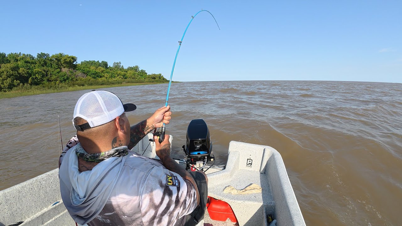 Monstruo del Río de la Plata 😱 | La pelea más épica de Mawi Pesca. (Nos corta todo).