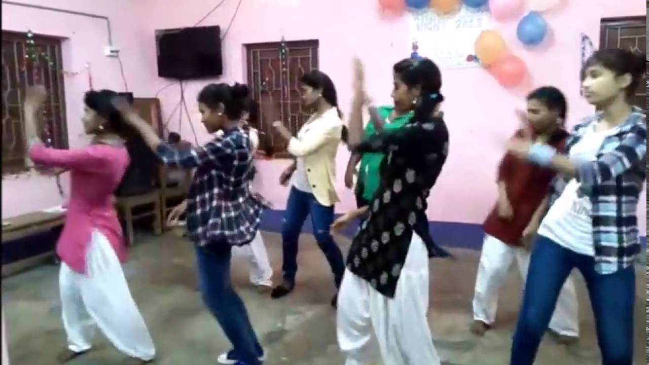 Lola Ke Na Ego Ego Hilabe   Nagpuri Dance   Siliguri ST Girls Hostel