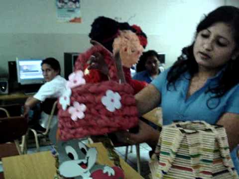 MANUALIDADES RELIZADAS POR 1G, CE ALFREDO CRISTIAN...