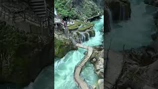 040-Echoing Solitude_19