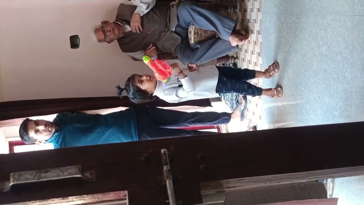  होली के दिन की शुरुआत...