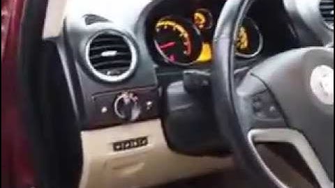 Michelle - 2009 Saturn VUE Red/Automatic/Sunroof/Leather Interior