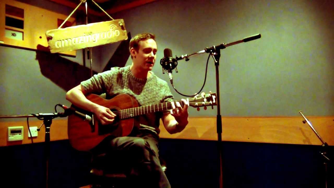 Lux Lisbon - Bullingdon Club (Acoustic Session) | Amazing Radio